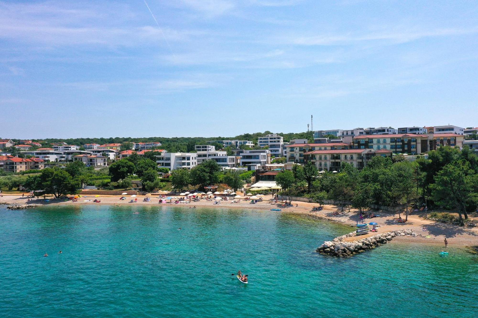 Blue Waves Resort Malinska Eksteriør bilde