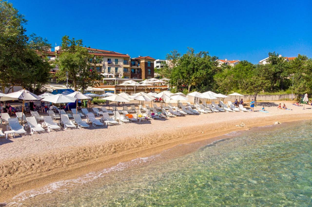 Blue Waves Resort Malinska Eksteriør bilde